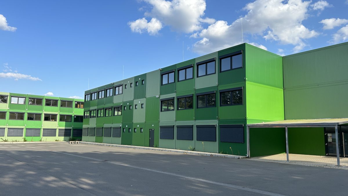 (c) 2023 Florian Windeck - Langenhagen - Contanercampus im Stadtpark Langenhagen